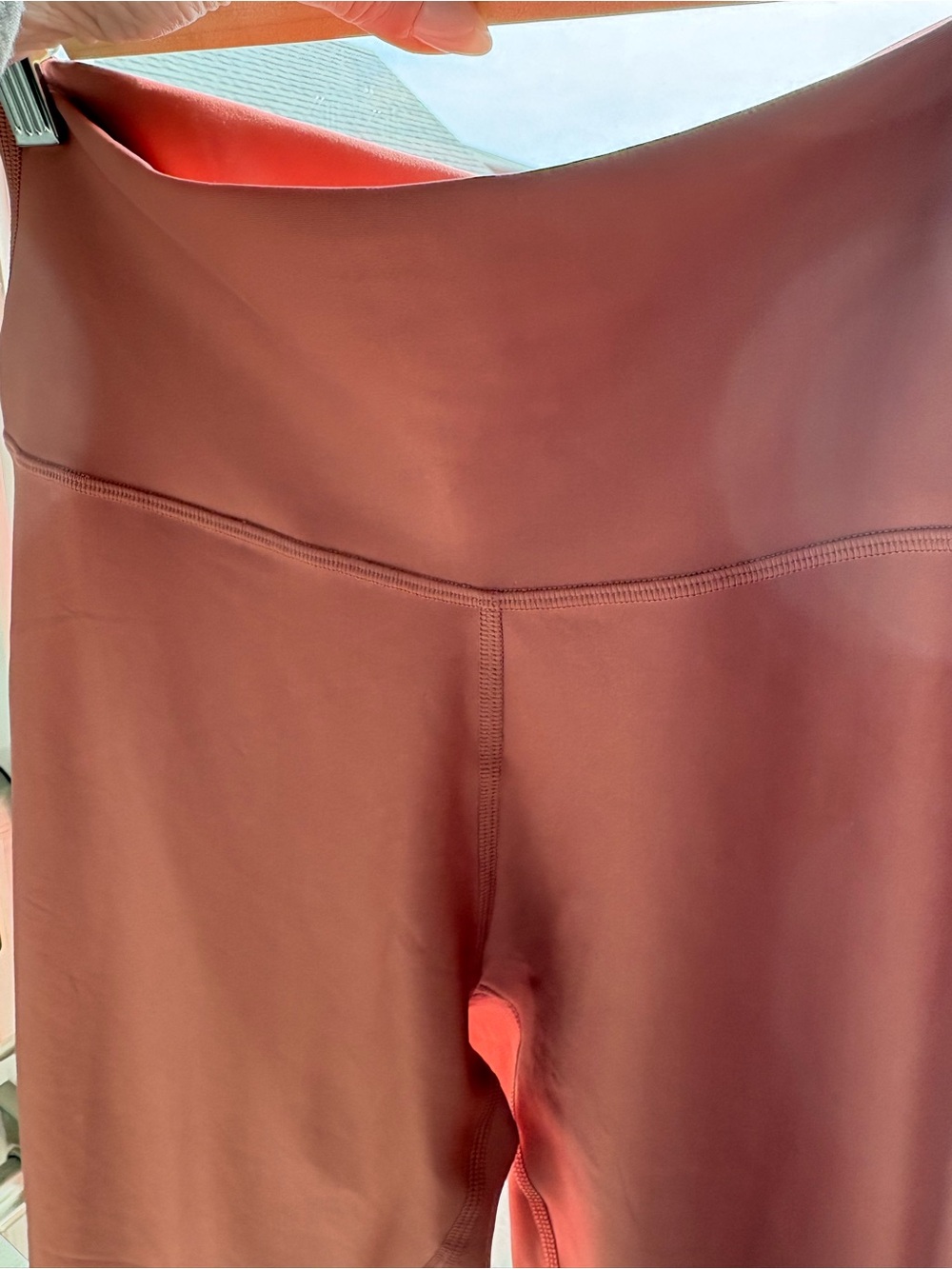 ALO Yoga 7/8 High Waist Airlift Leggings